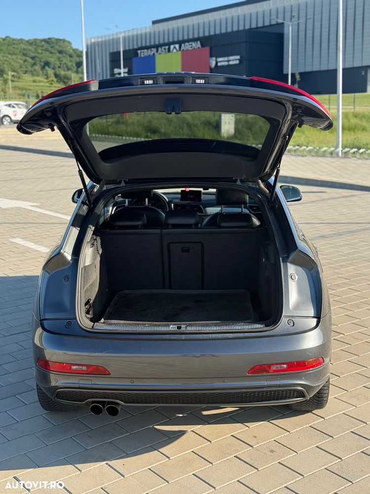 Audi Q3 2.0 TDI Quattro S-Tronic - 9