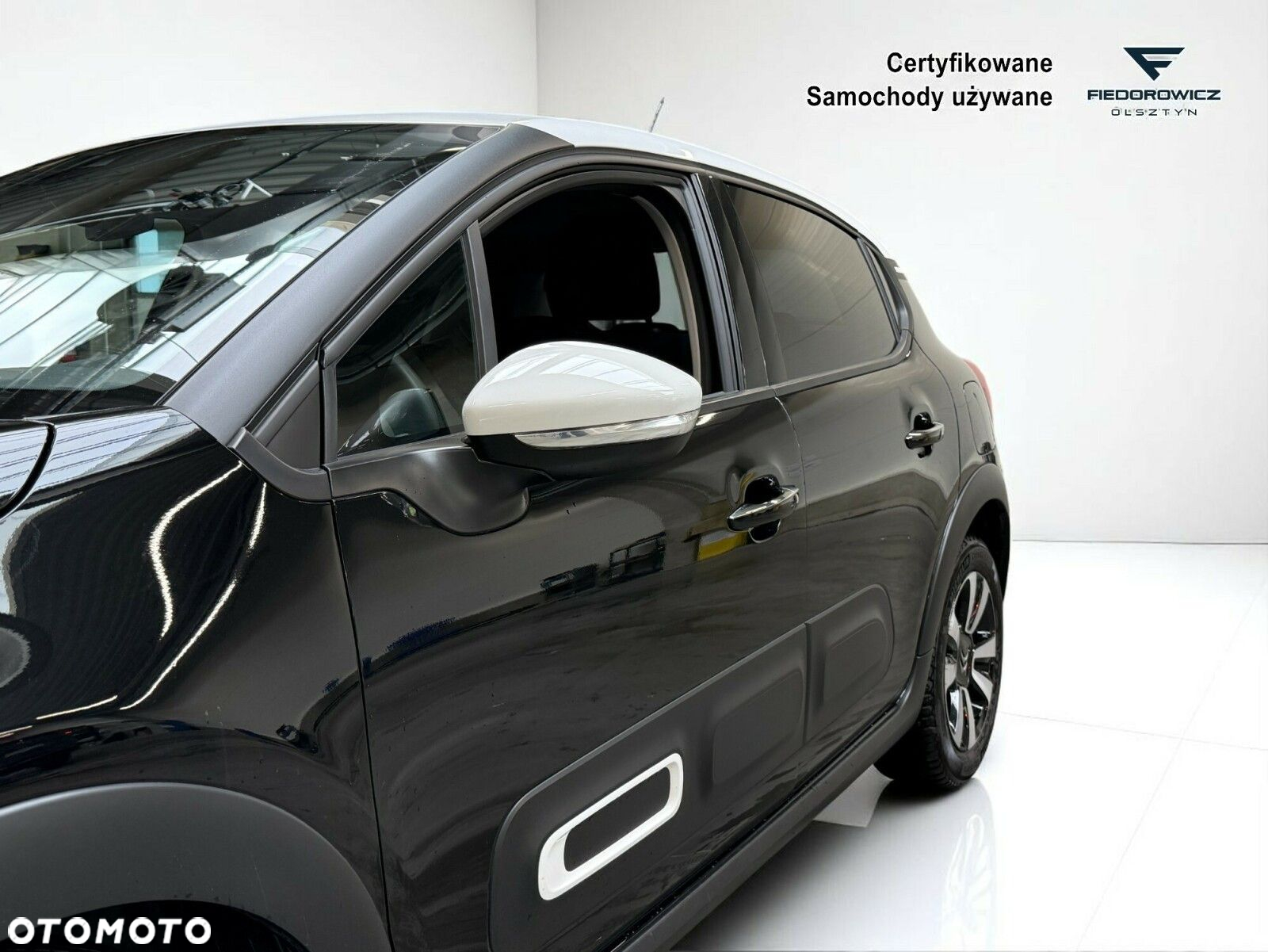 Citroën C3 1.2 PureTech Shine EAT6 - 10