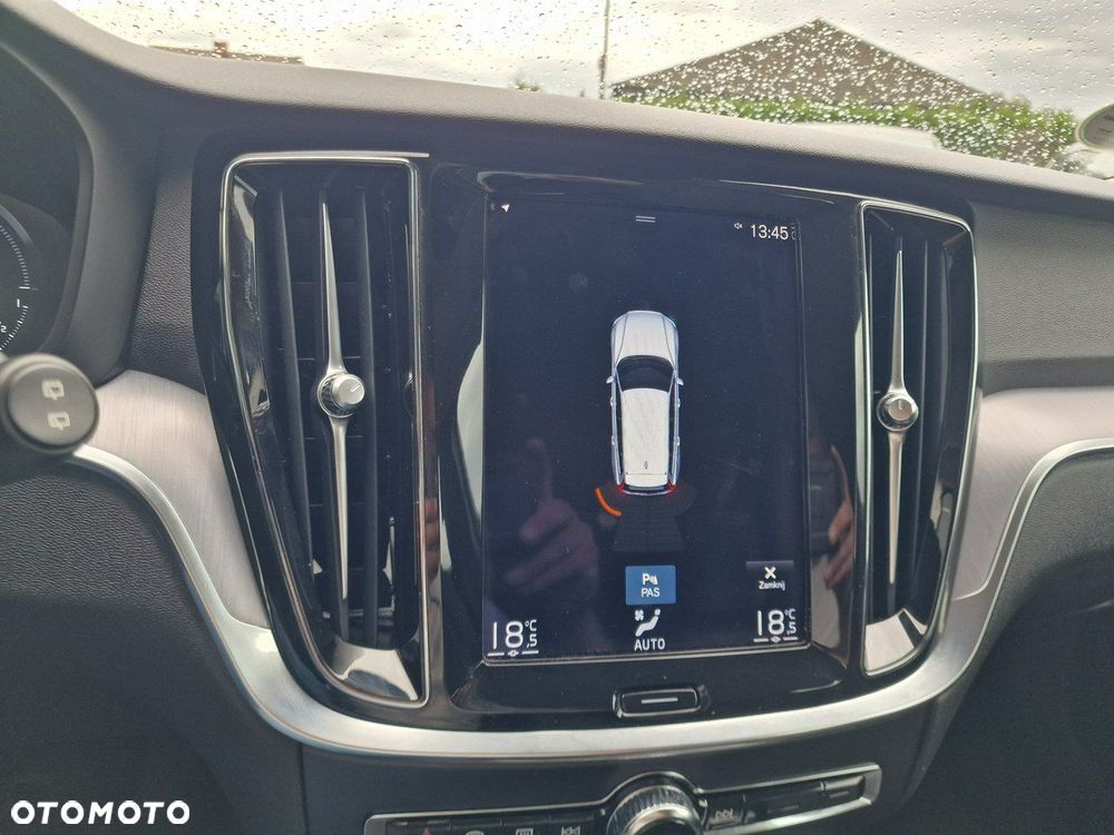 Volvo V60 T8 AWD Recharge Geartronic Inscription Expression - 37