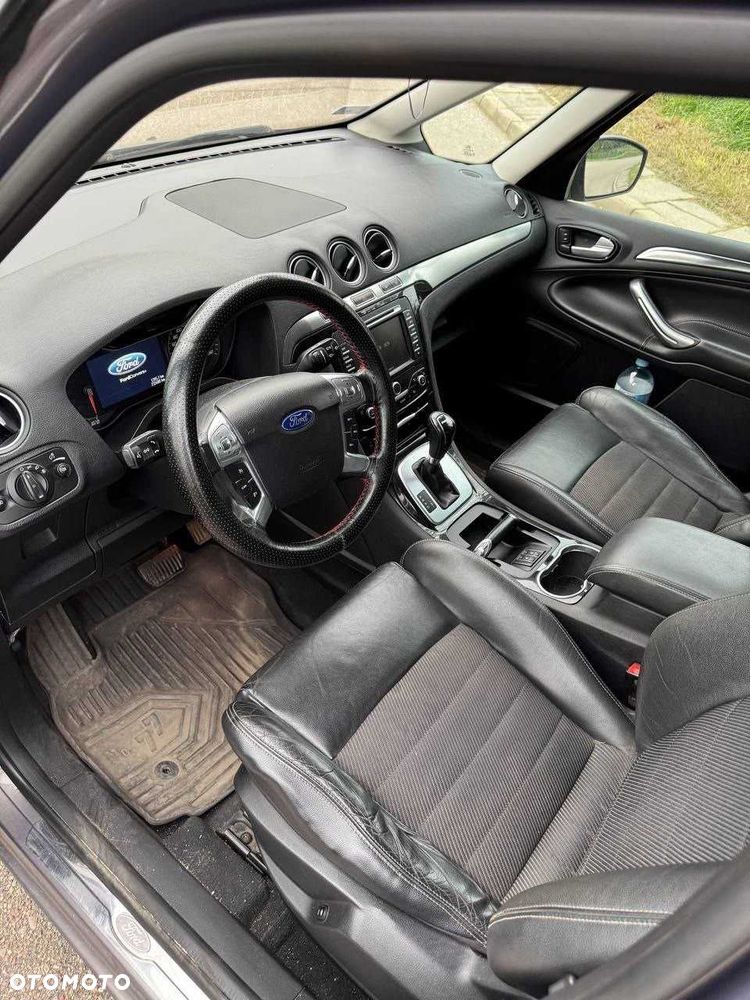 Ford Galaxy - 6