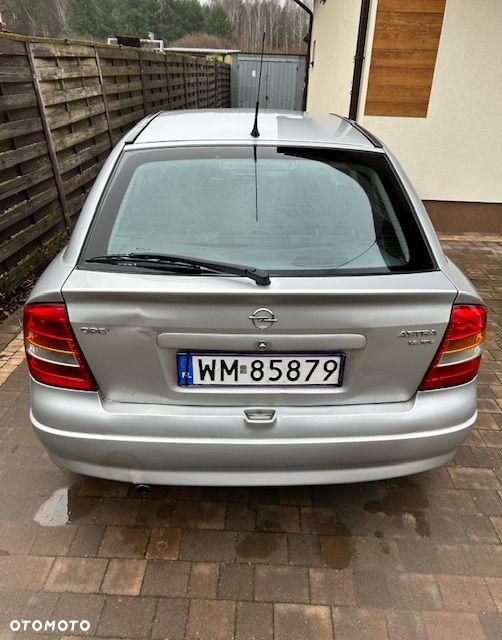 Opel Astra - 3