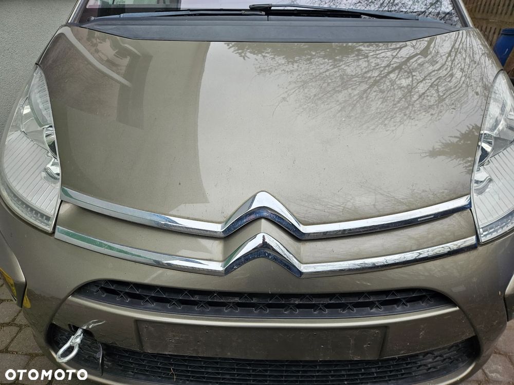 Citroen C4 Picasso I KENC  maska lift - 2