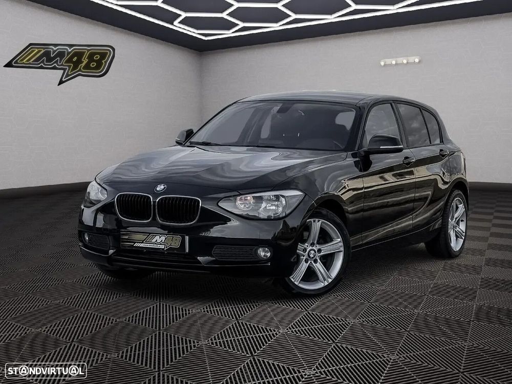 BMW 116 d Line Urban - 1