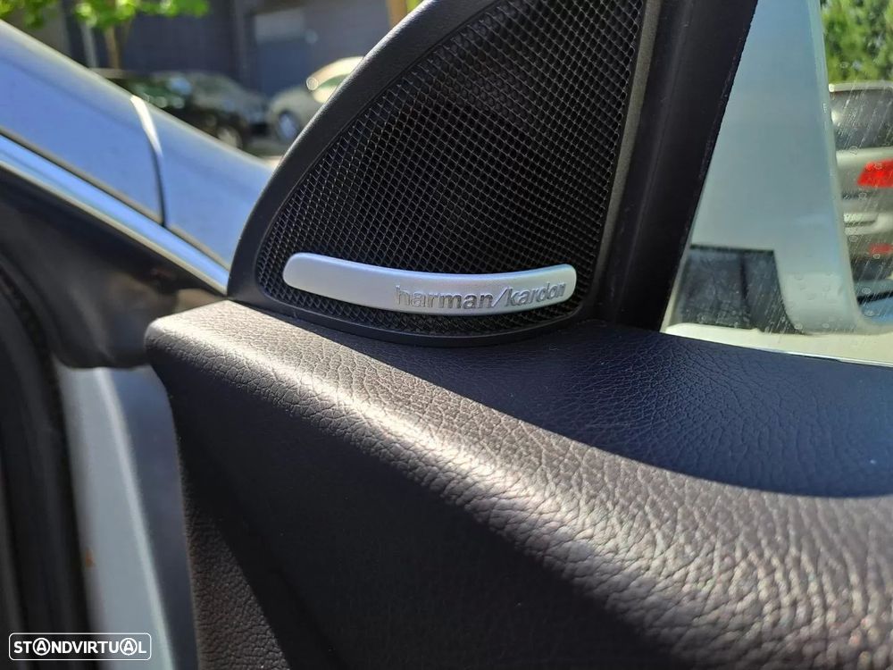 Mercedes-Benz CLA 180 d Shooting Brake AMG Line - 24