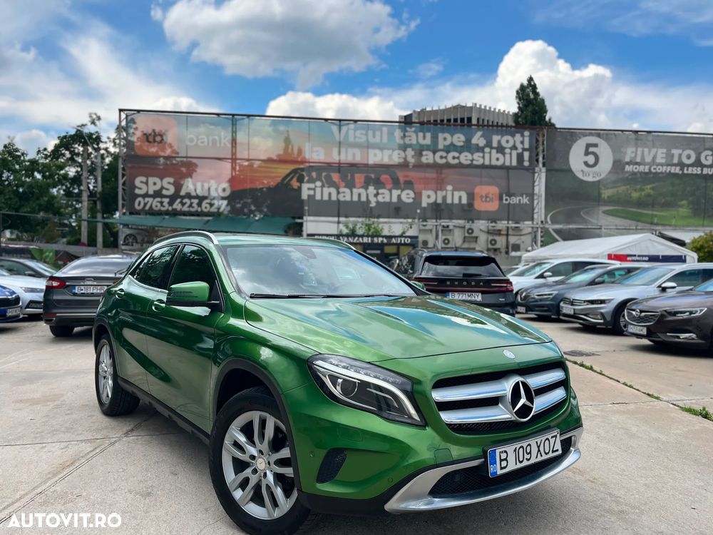 Mercedes-Benz GLA 200 d 4MATIC Aut. - 1