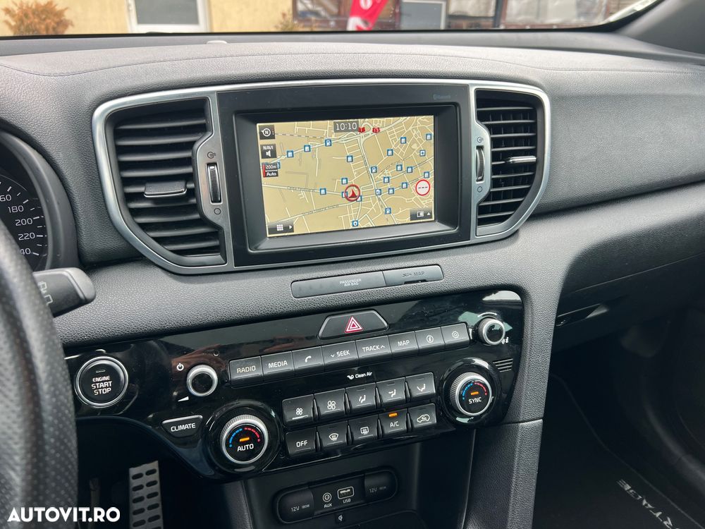 Kia Sportage 2,0 CRDI AWD Aut. GT Line - 10