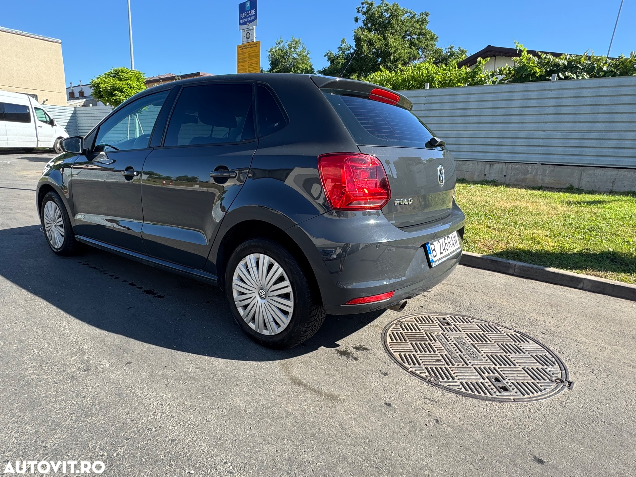Volkswagen Polo 1.2 TSI Comfortline - 5
