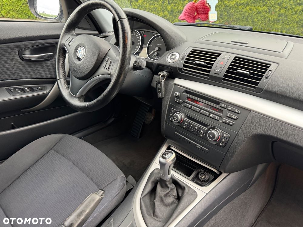 BMW Seria 1 116d DPF Edition Lifestyle - 27