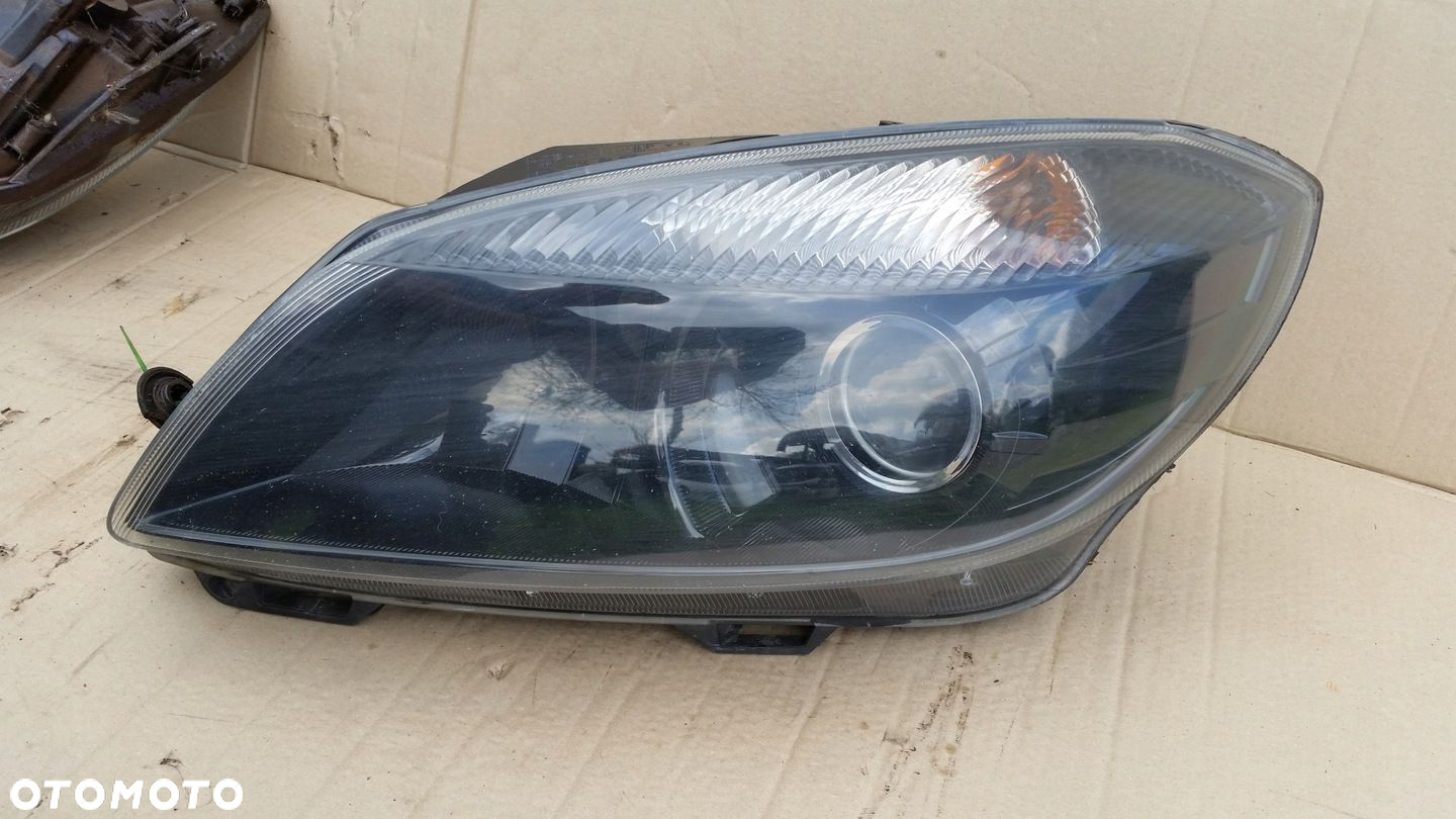 SKODA FABIA 2 II LIFT MONTE CARLO PRAWA LEWA LAMPA PRZÓD KOMPLET - 8