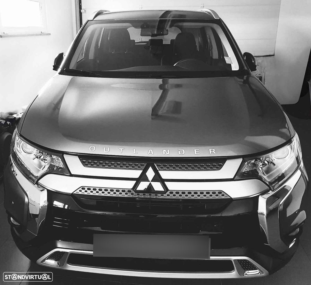 Mitsubishi Outlander 2.0 Kaiteki CVT - 1