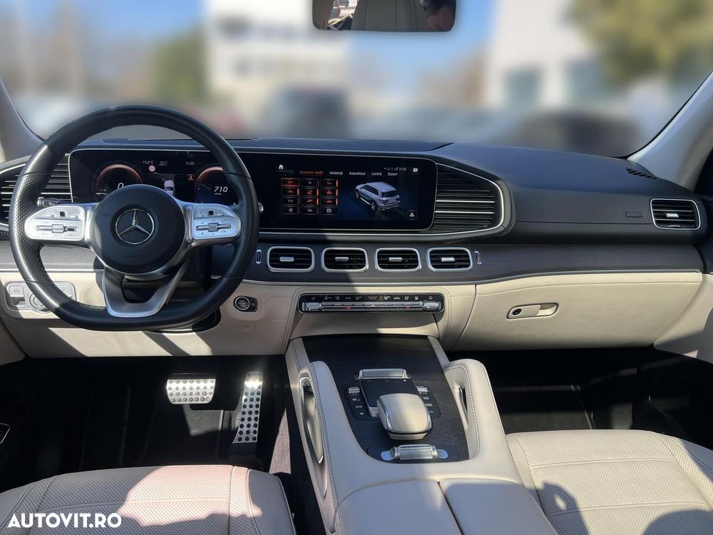 Mercedes-Benz GLS - 13