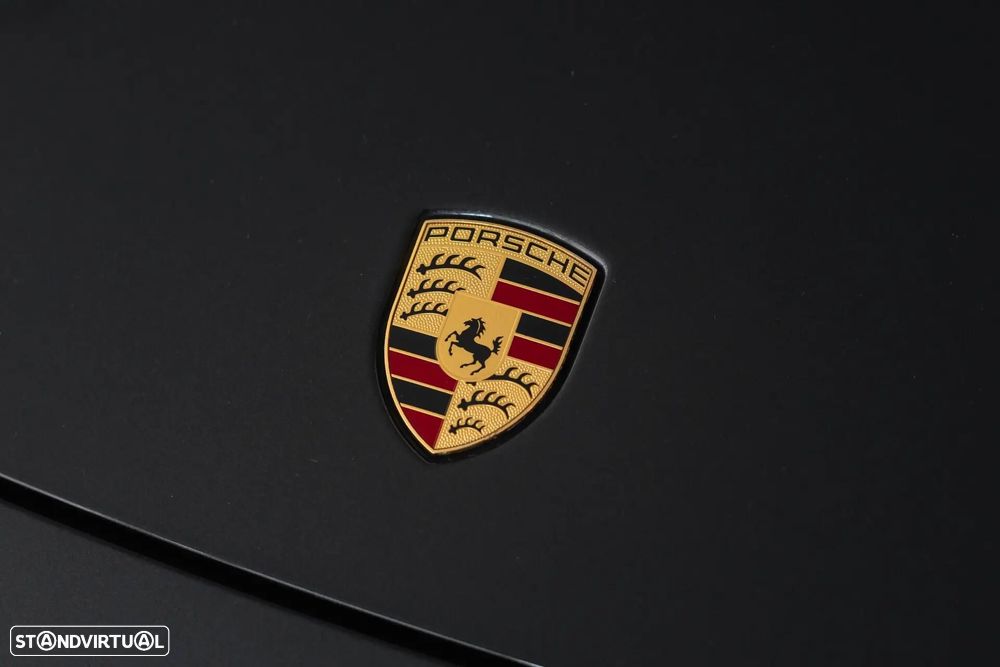 Porsche Panamera Sport Turismo 4 E-Hybrid - 10