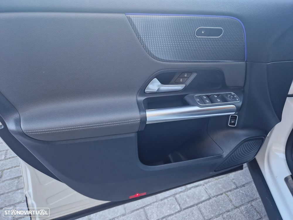 Mercedes-Benz EQA 250 - 16