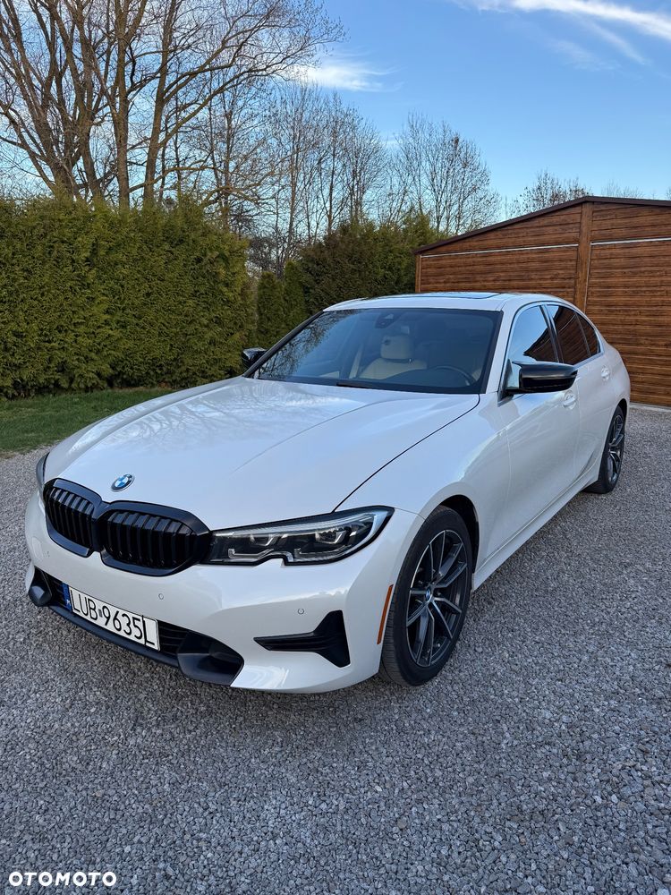 BMW Seria 3 330i M Sport - 12