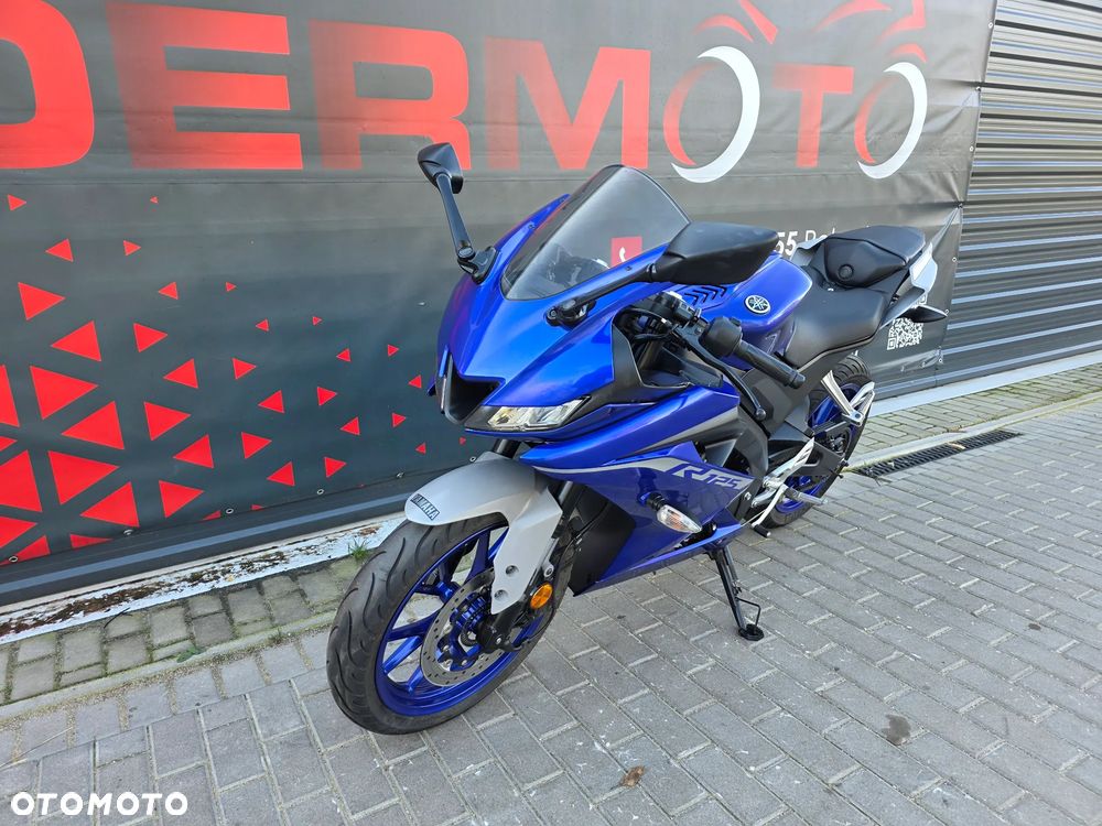 Yamaha YZF - 29