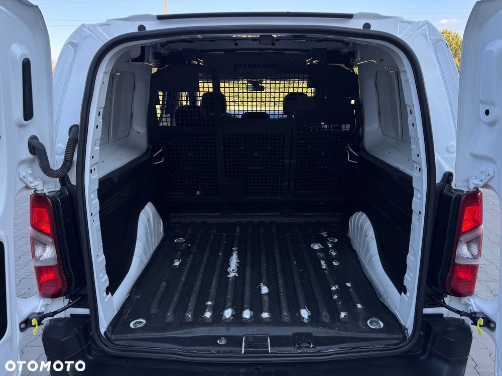 Toyota Proace City - 22