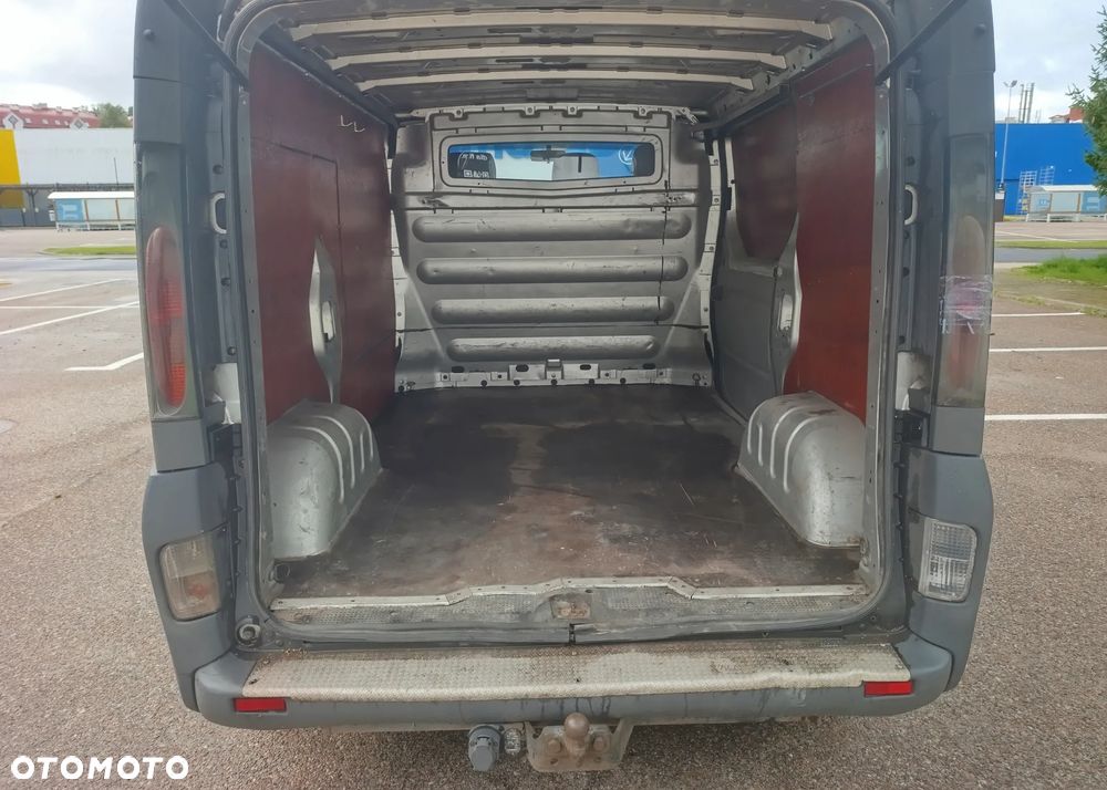 Opel Vivaro - 14