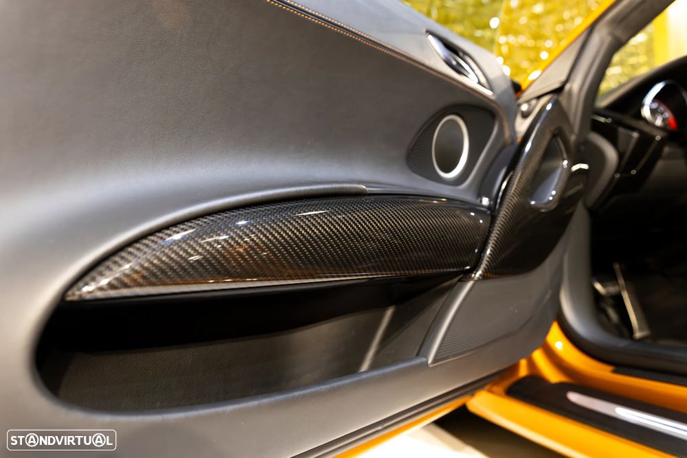 Audi R8 Coupé 5.2 FSI quattro S tronic - 38