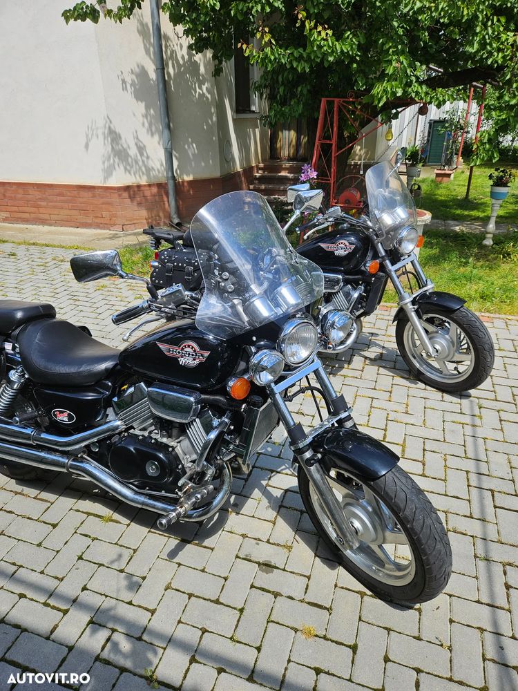 Honda VF 750C Magna - 4