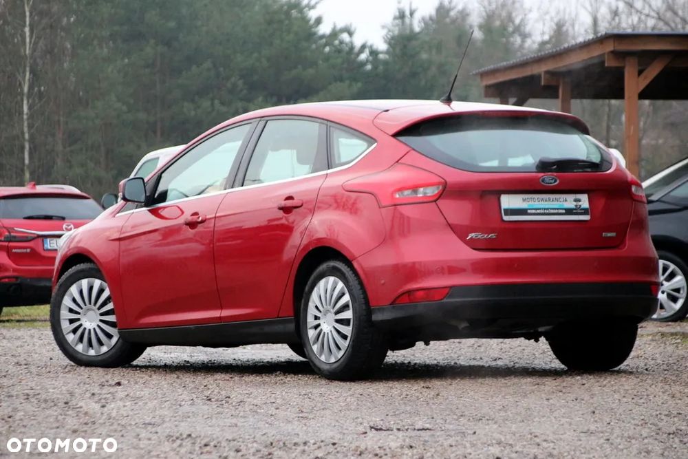 Ford Focus 1.0 EcoBoost Titanium - 12