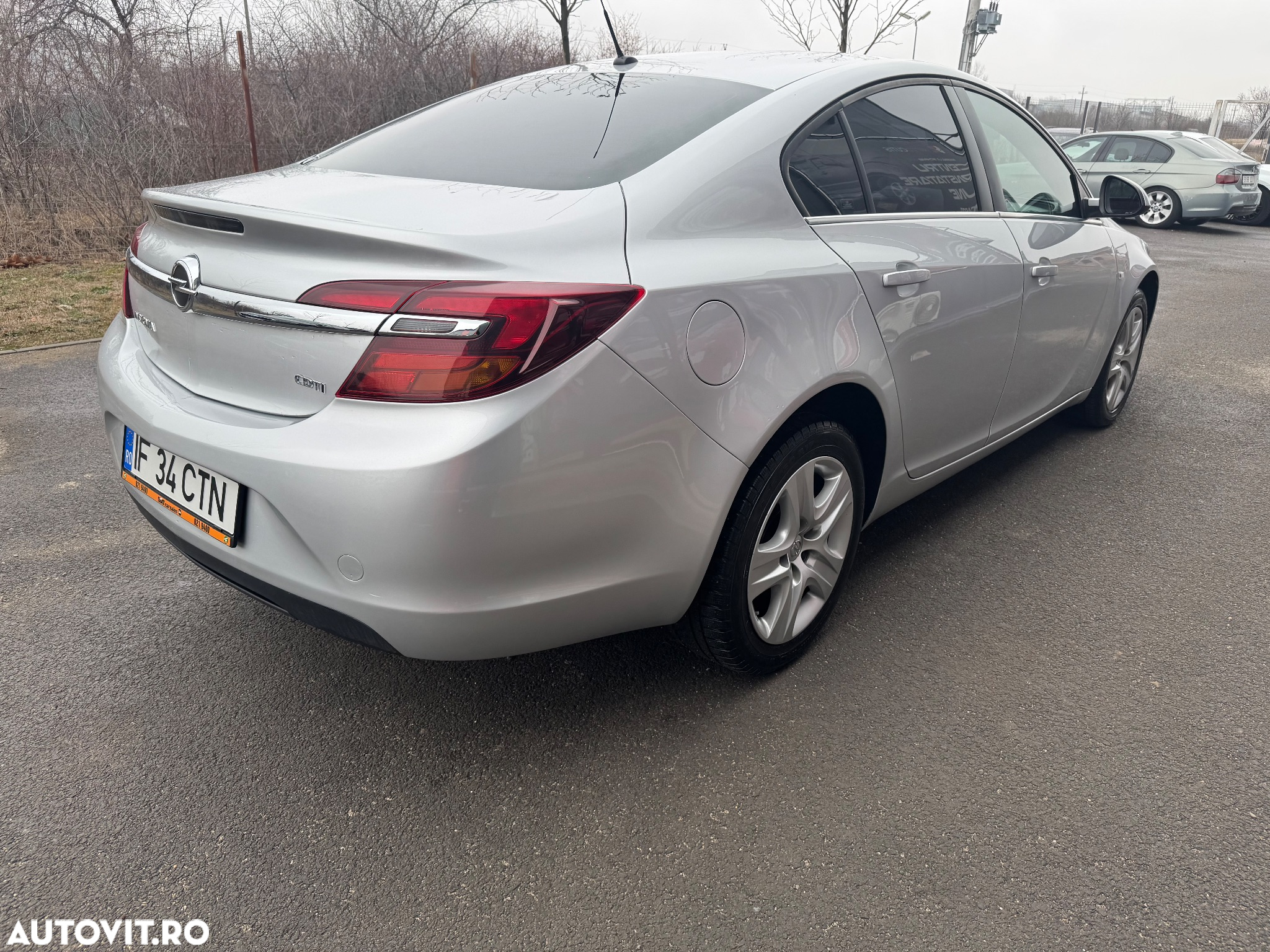 Opel Insignia - 7