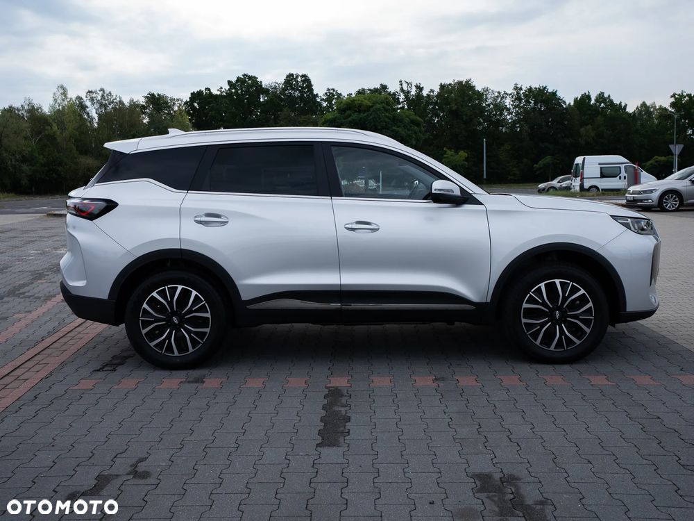 Chery Tiggo 7 1.5 HEV Premium DCT - 8