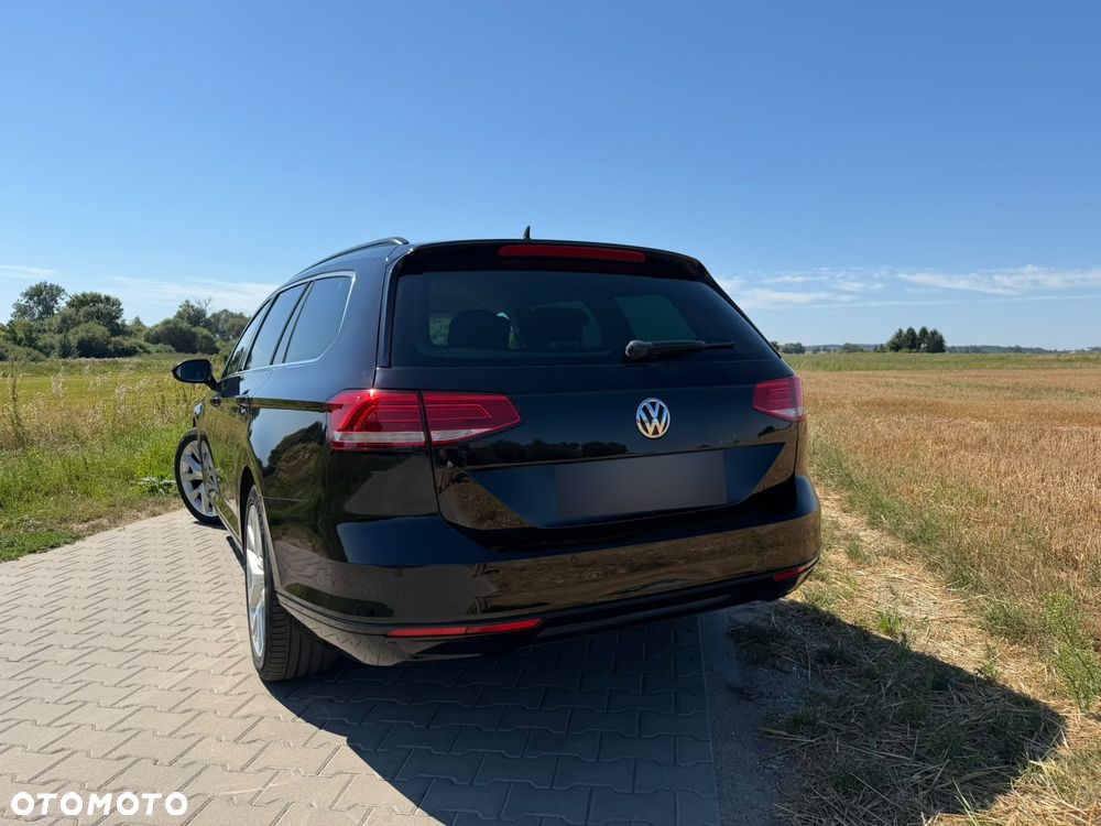 Volkswagen Passat 2.0 TDI SCR Comfortline - 14