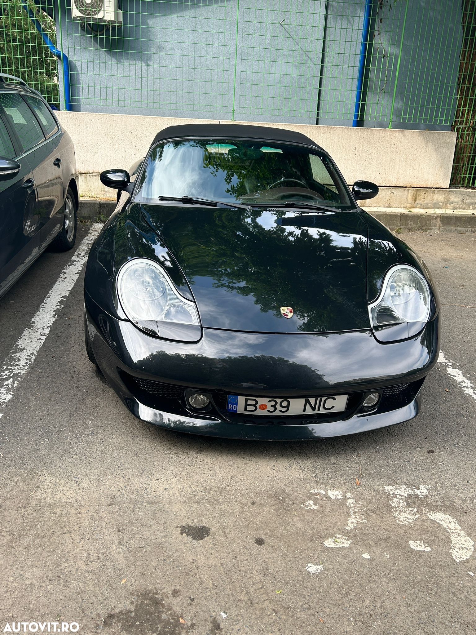 Porsche Boxster - 1