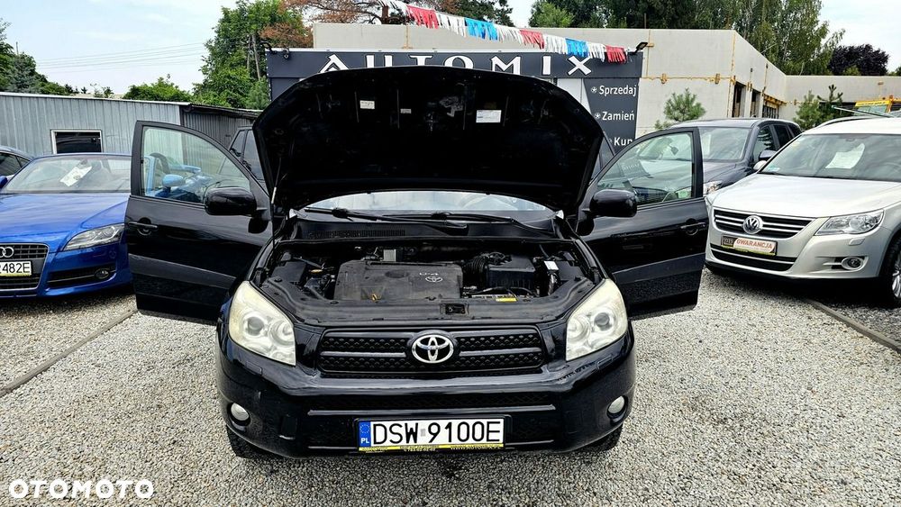 Toyota RAV4 - 15