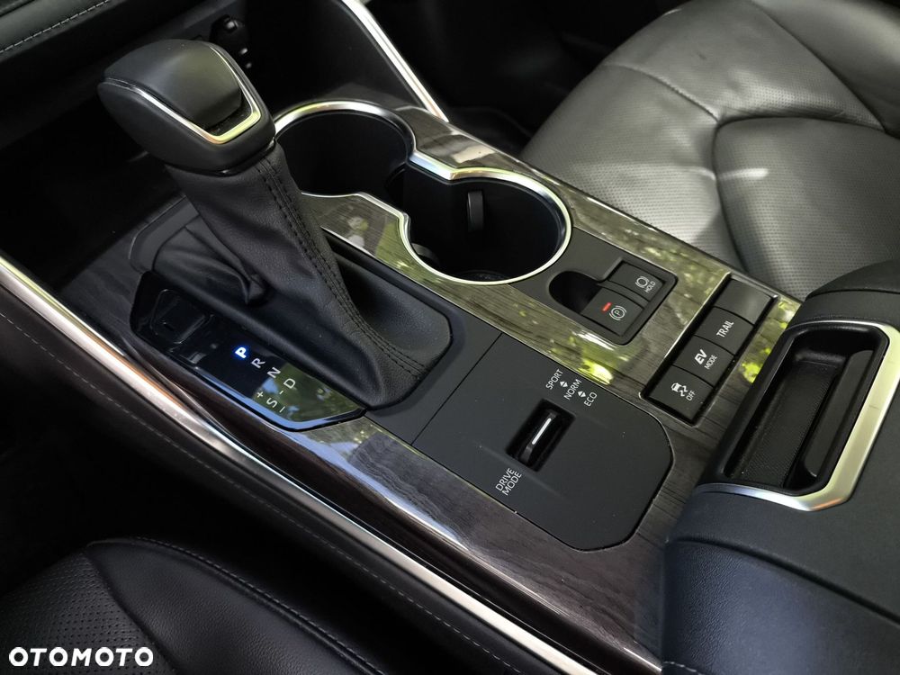 Toyota Highlander - 24