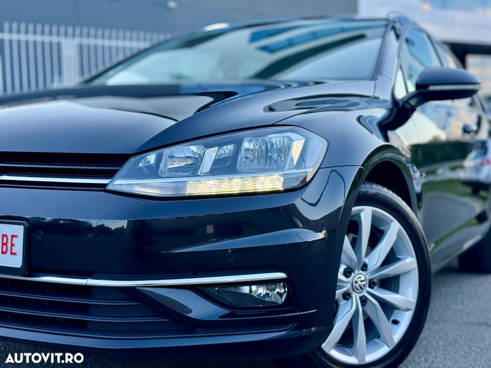 Volkswagen Golf 1.6 TDI SCR DSG Comfortline - 29