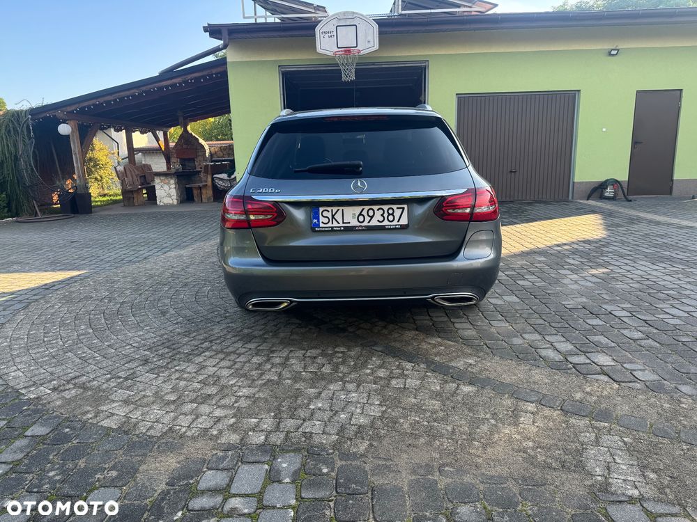 Mercedes-Benz Klasa C 300 e 9G-TRONIC - 6