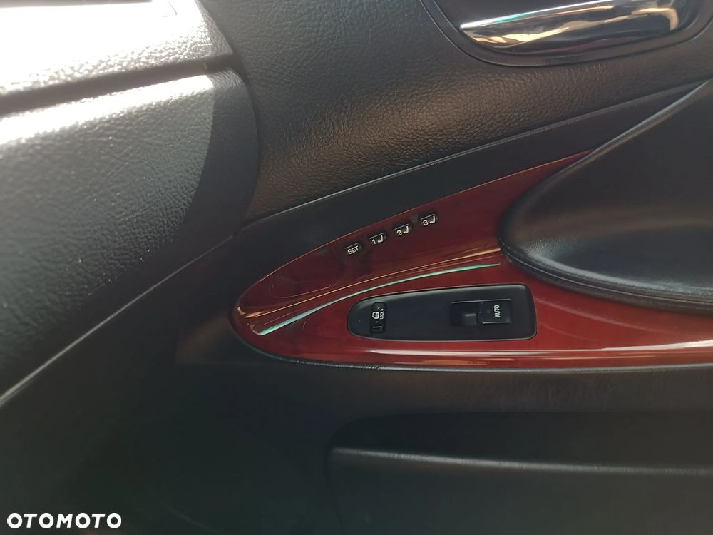 Lexus GS 300 Luxury Line - 22