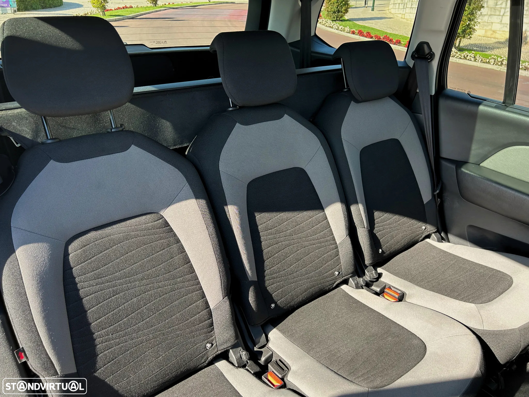 Citroën C4 Grand Picasso 1.6 BlueHDi Shine EAT6 - 7
