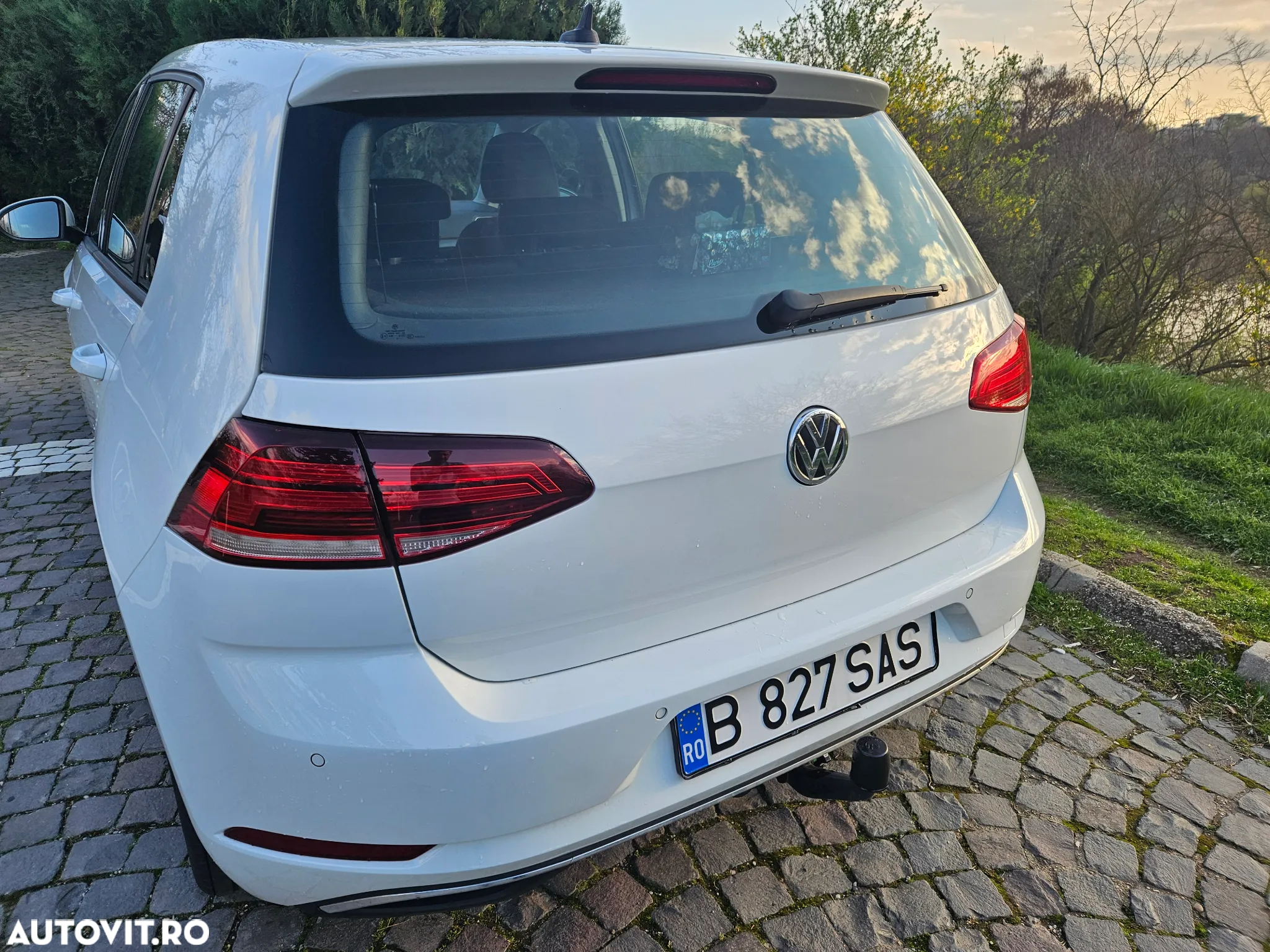 Volkswagen Golf 1.0 TSI Comfortline - 6