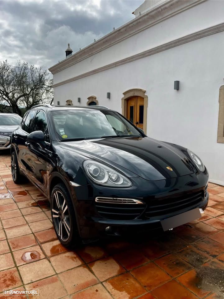 Porsche Cayenne Platinum Edition - 10