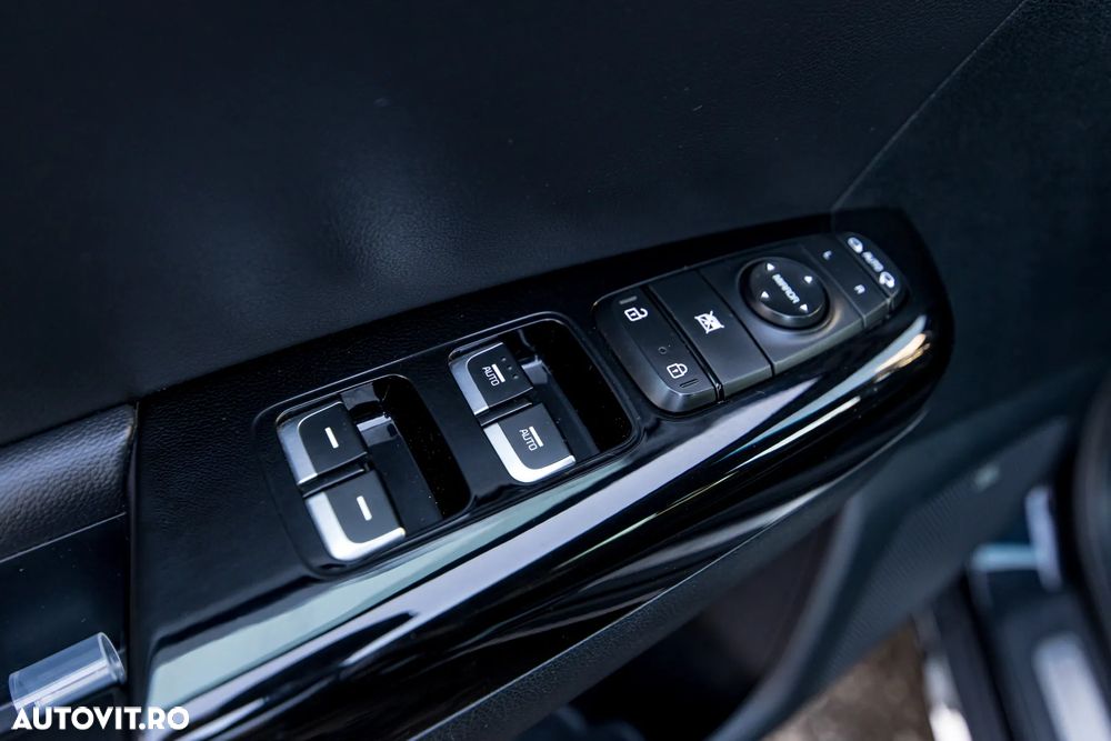 Kia Sportage 1.6 T-GDI 7DCT 4x4 GT Line - 18