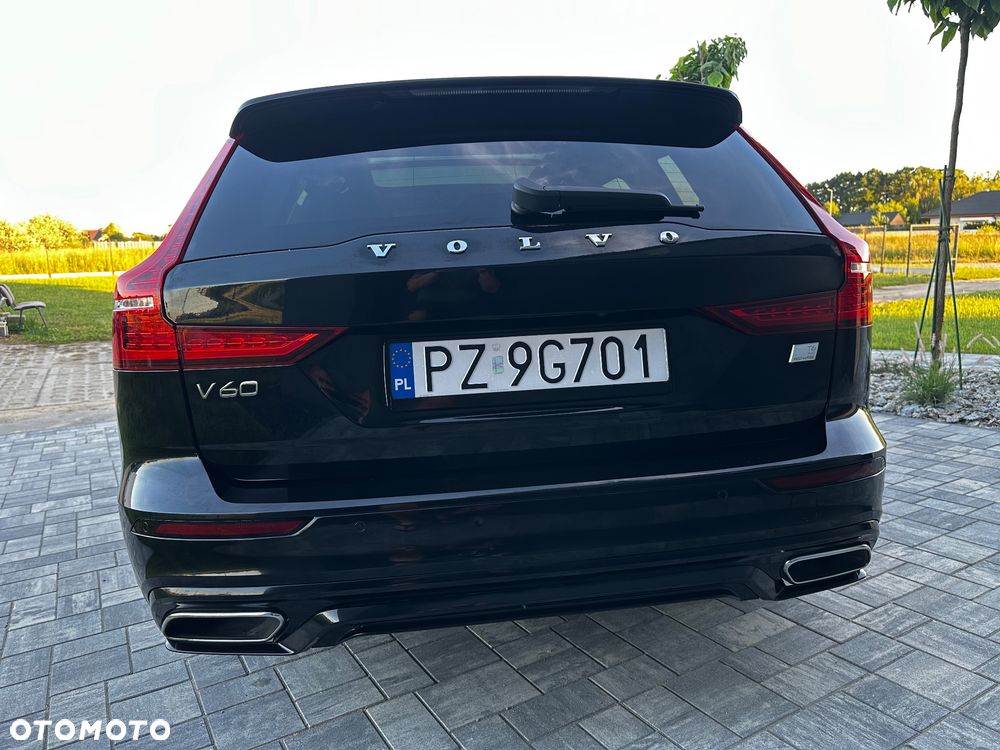 Volvo V60 T6 AWD Recharge Geartronic RDesign - 12