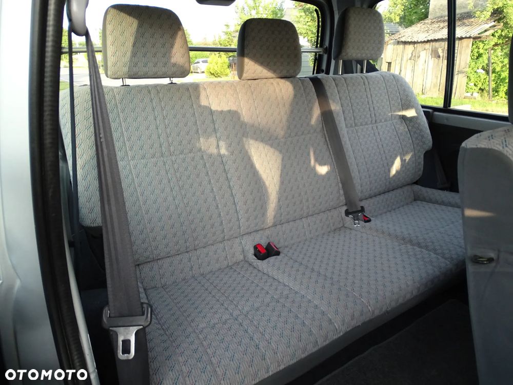 Toyota Hiace D4-D Top - 13