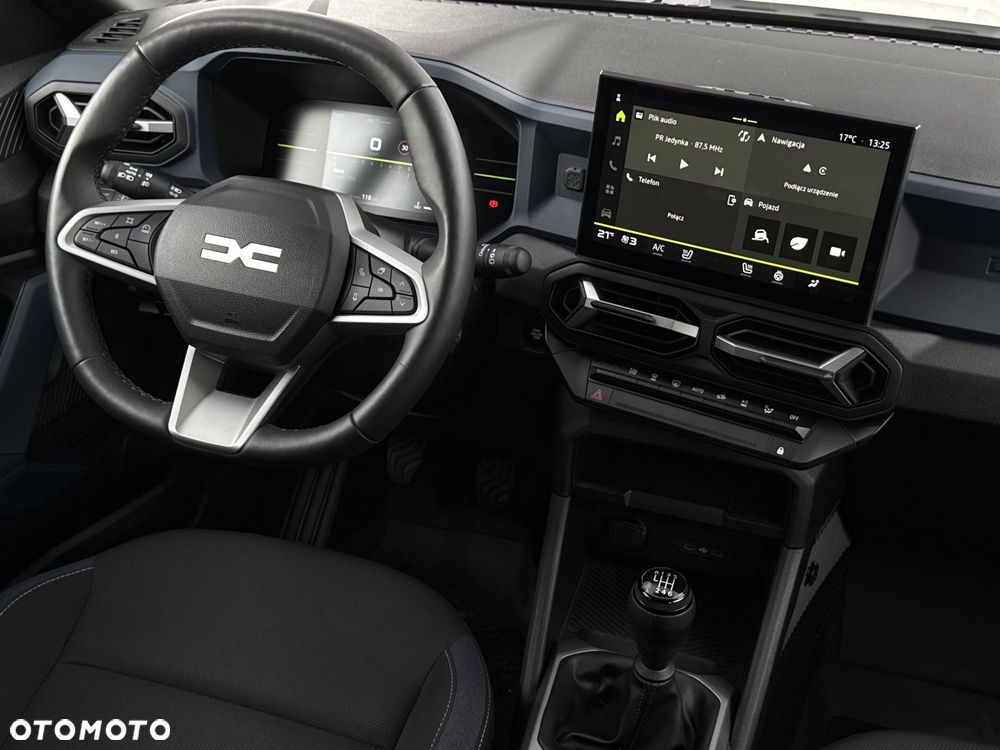 Dacia Duster 1.2 TCe mHEV Journey 4x4 - 17