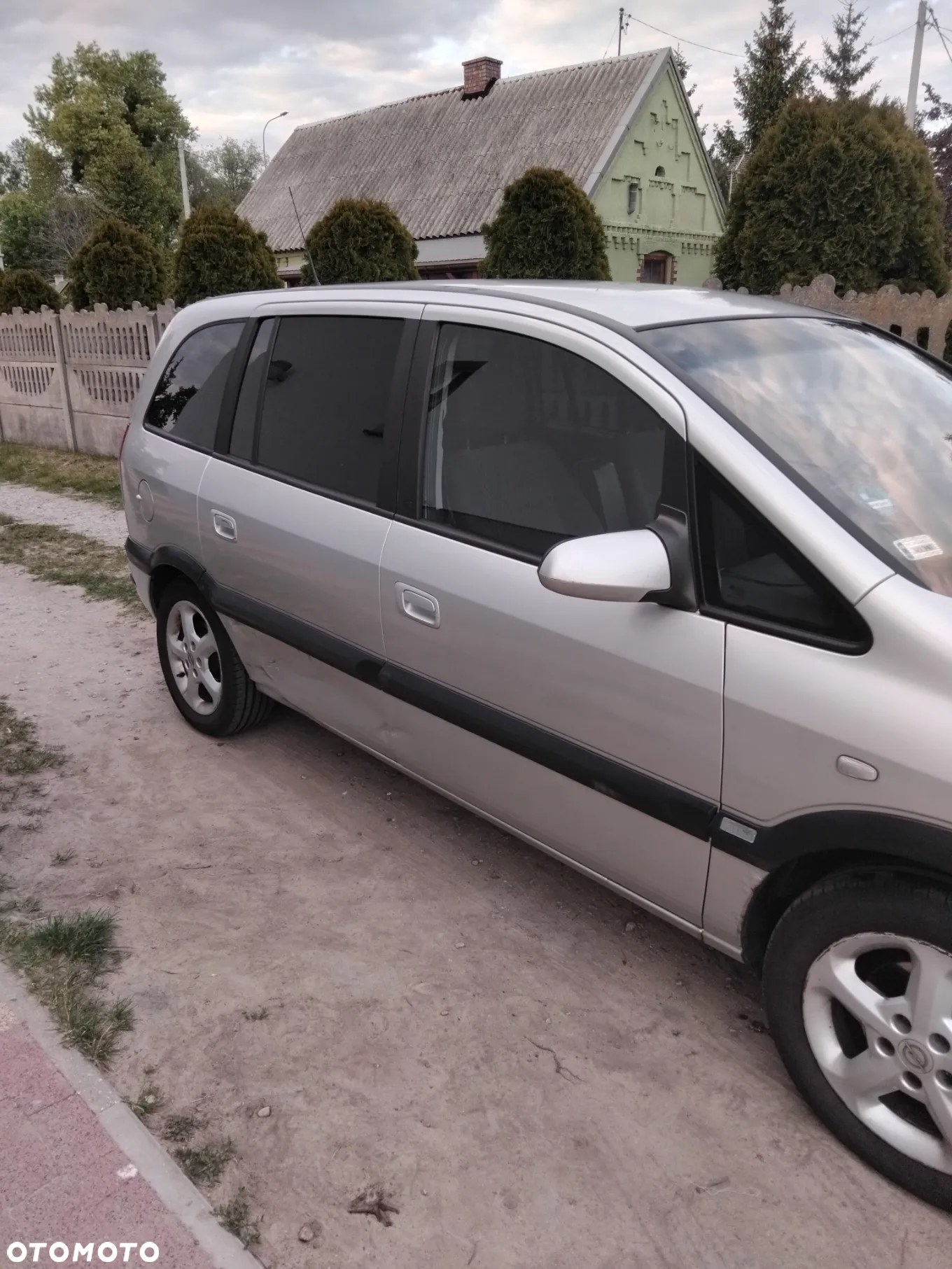 Opel Zafira 1.8 16V Elegance - 3