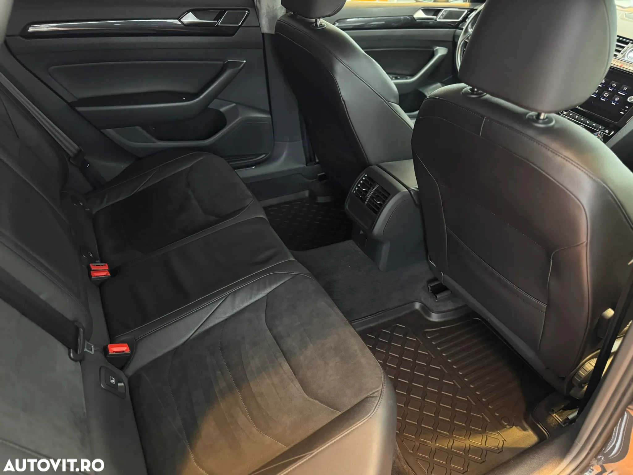 Volkswagen ARTEON 2.0 TDI DSG 4Motion Elegance - 26
