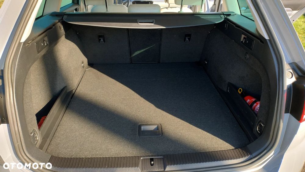 Volkswagen Passat 2.0 TDI 4Mot Elegance DSG - 38