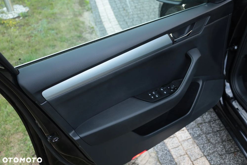 Skoda Superb 1.8 TSI Ambition - 12