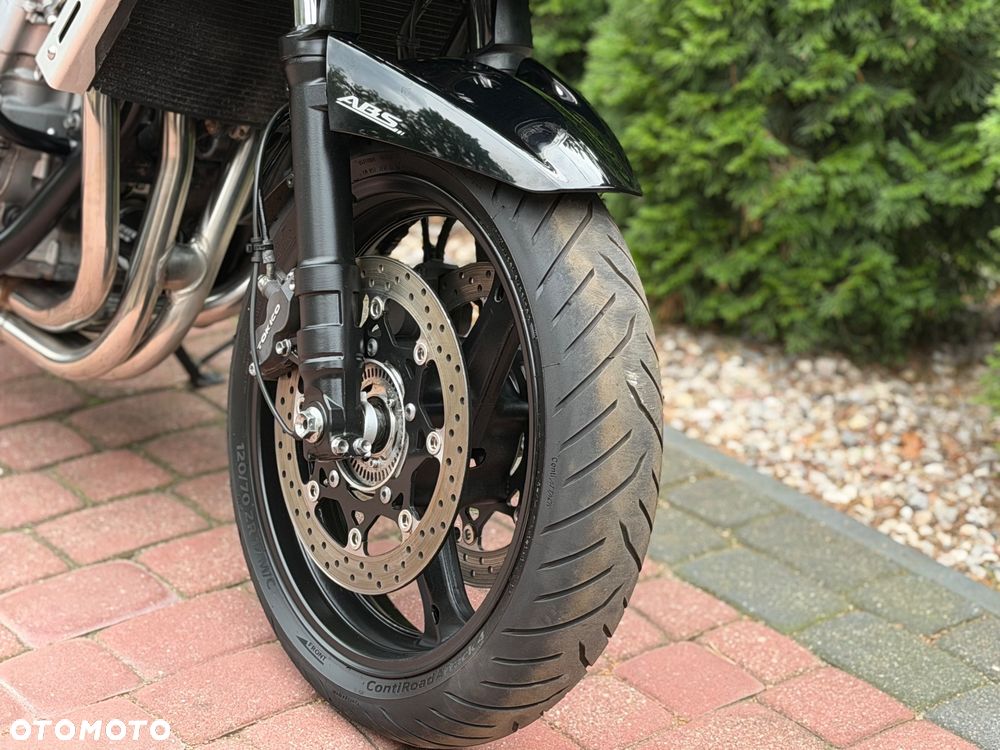 Suzuki Bandit - 22