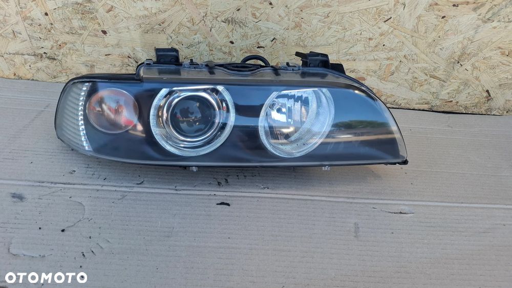 BMW E39 LAMPA PRAWA XENON PRZÓD PRZEDNIA LIFT - 2