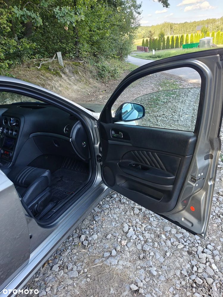 Alfa Romeo 159 1.9JTDM Q-ti - 14