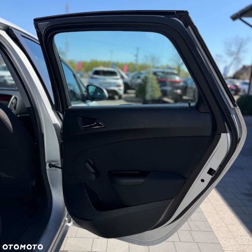 Opel Astra - 28