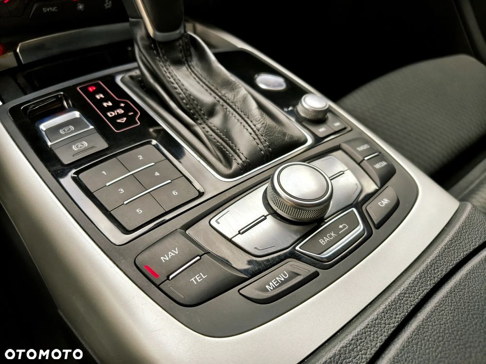 Audi A6 Avant 2.0 TDI quattro S tronic - 20