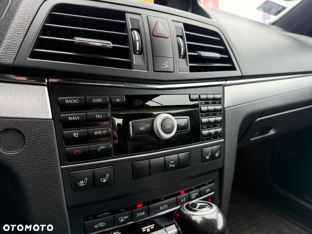 Mercedes-Benz Klasa E - 19